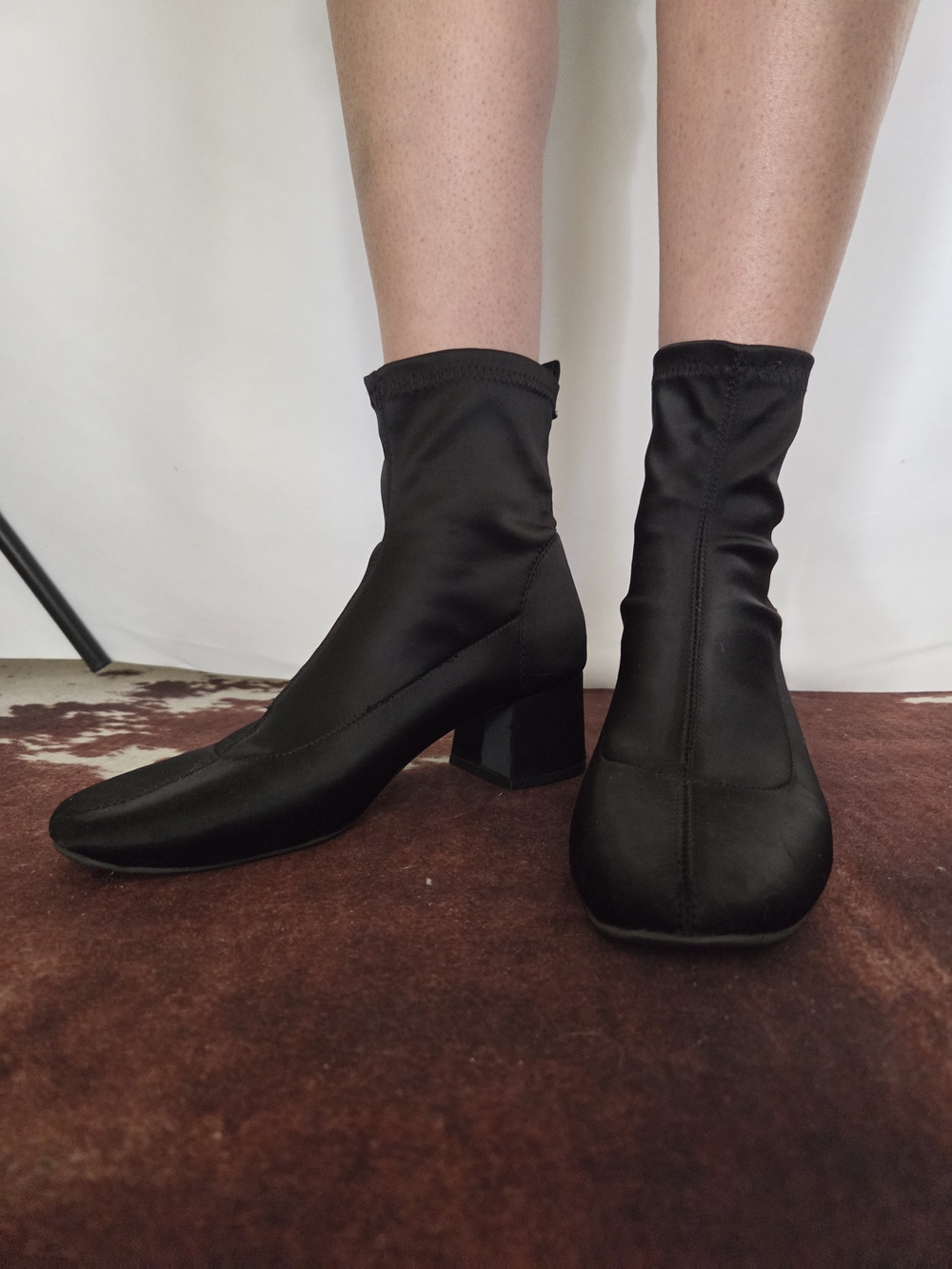 Forever 21 Sock Boot 2" Heels Size 7
